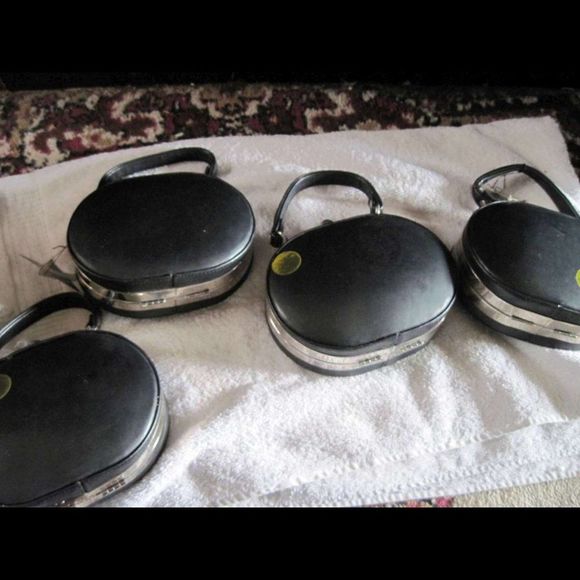 Black Oval FAM*E Purse Handbag Hard Case Bag Body Strap Metal Closure & Trim - Picture 15 of 16